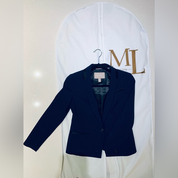 Brand new - Navy Banana Republic tailored blazer + Ann Taylor tailored skirt - Picture 3 of 9